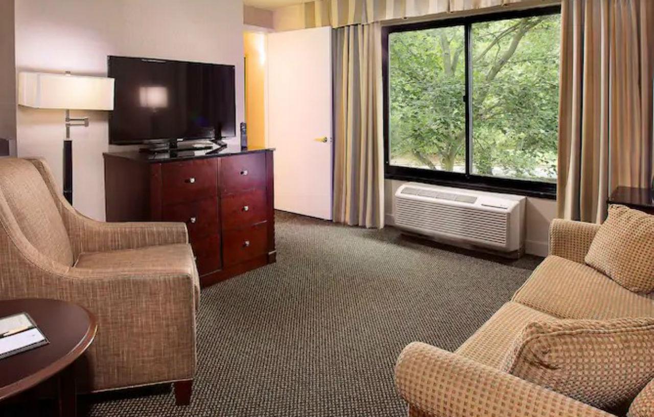 Doubletree By Hilton Charlotte Airport Hotel Luaran gambar