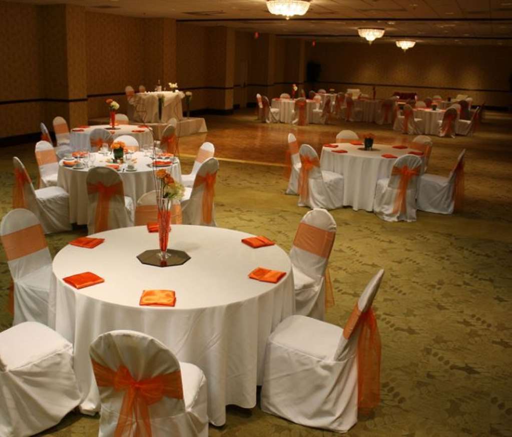 Doubletree By Hilton Charlotte Airport Hotel Kemudahan gambar